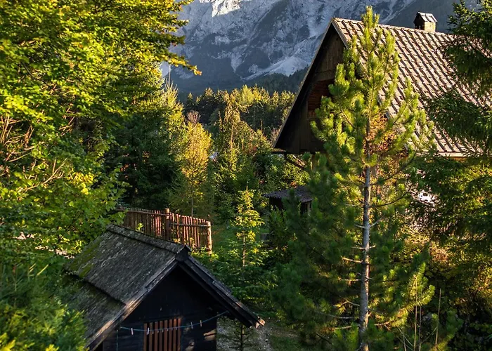 Idyllic In Beautiful Alps * זגורניה יזרסקו